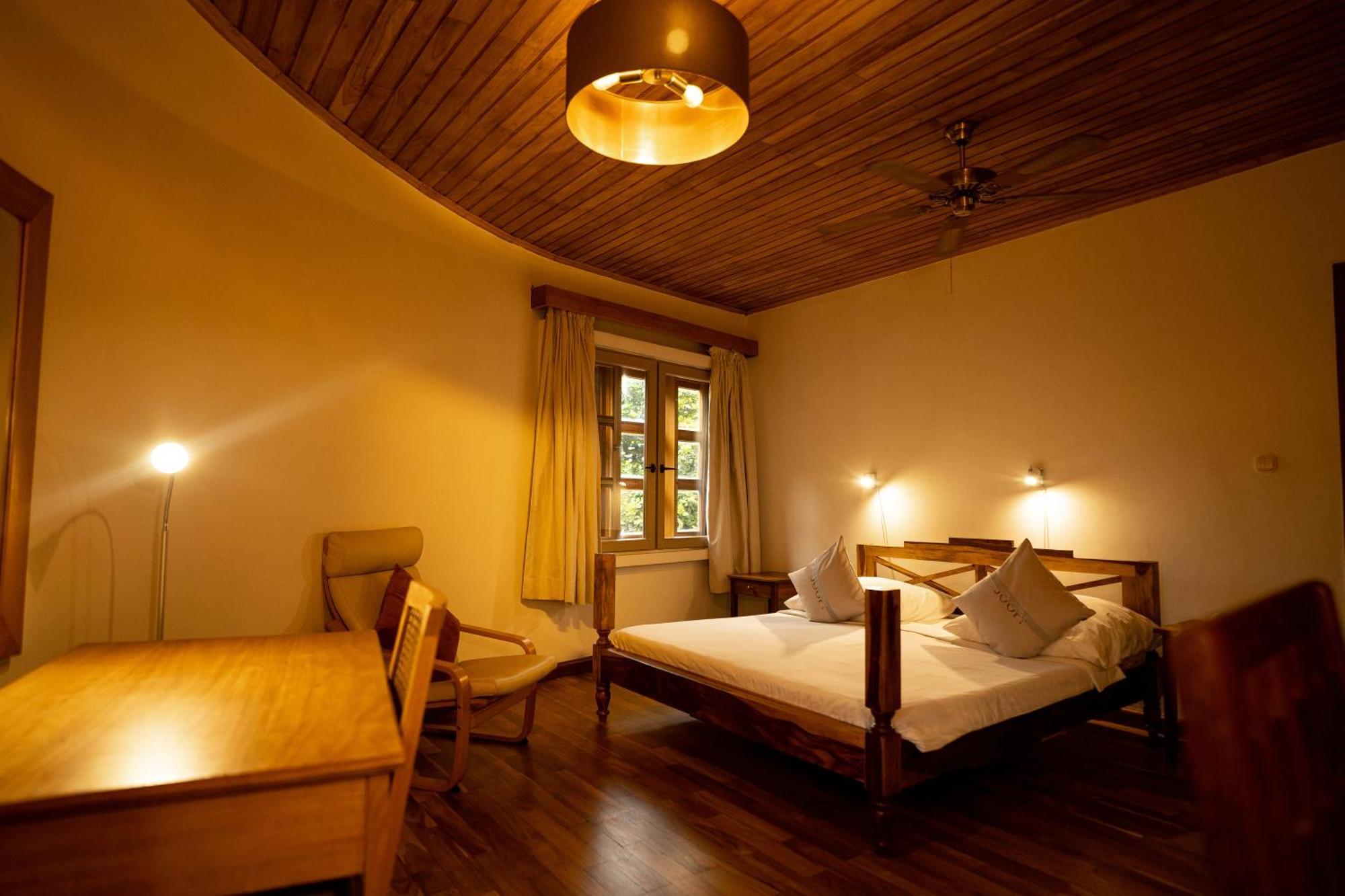 Esther'S Hotel Akra Zewnętrze zdjęcie
